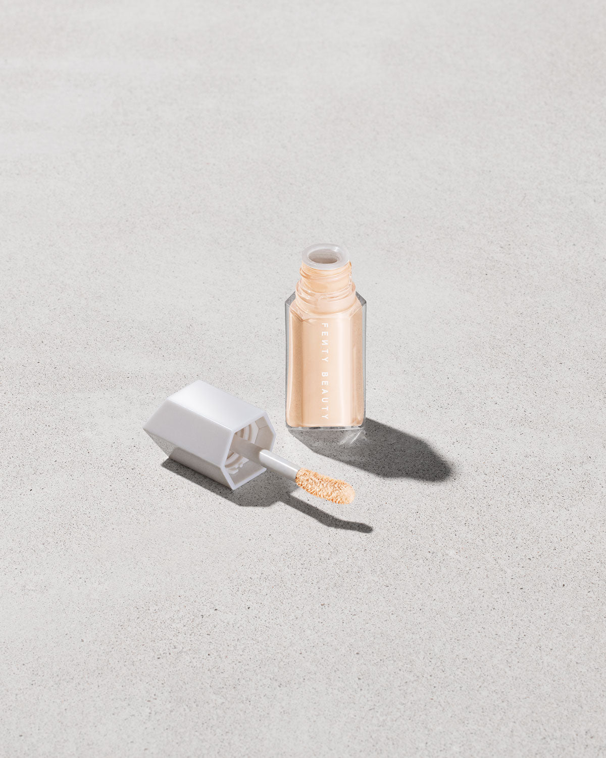 We're Even Hydrating Longwear Concealer ?? 130W - Image 15