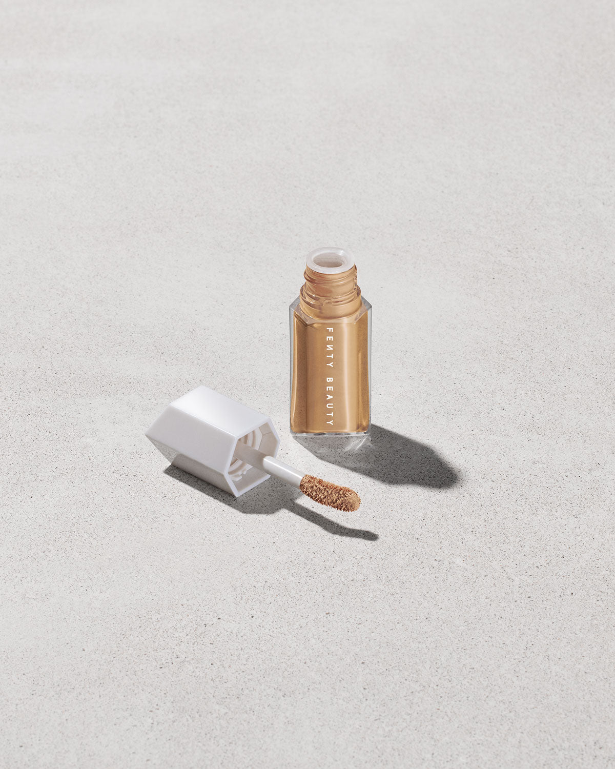 We're Even Hydrating Longwear Concealer ?? 350C - Image 14