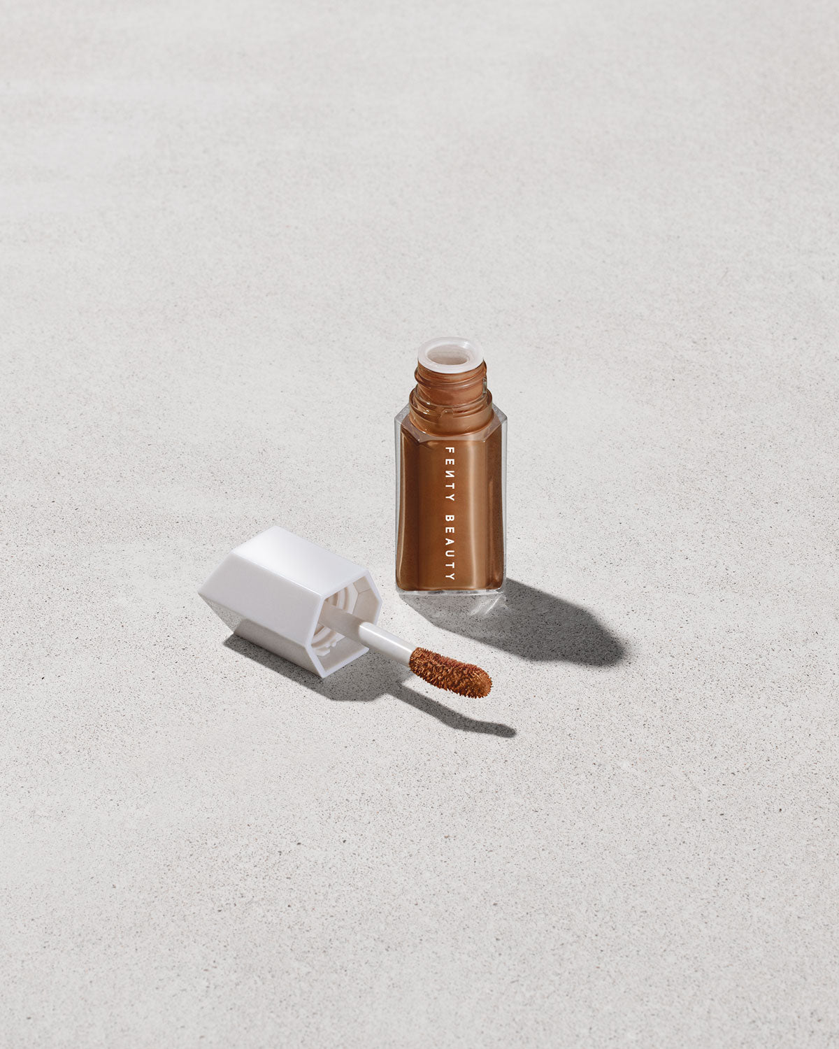 We're Even Hydrating Longwear Concealer ?? 470W - Image 15