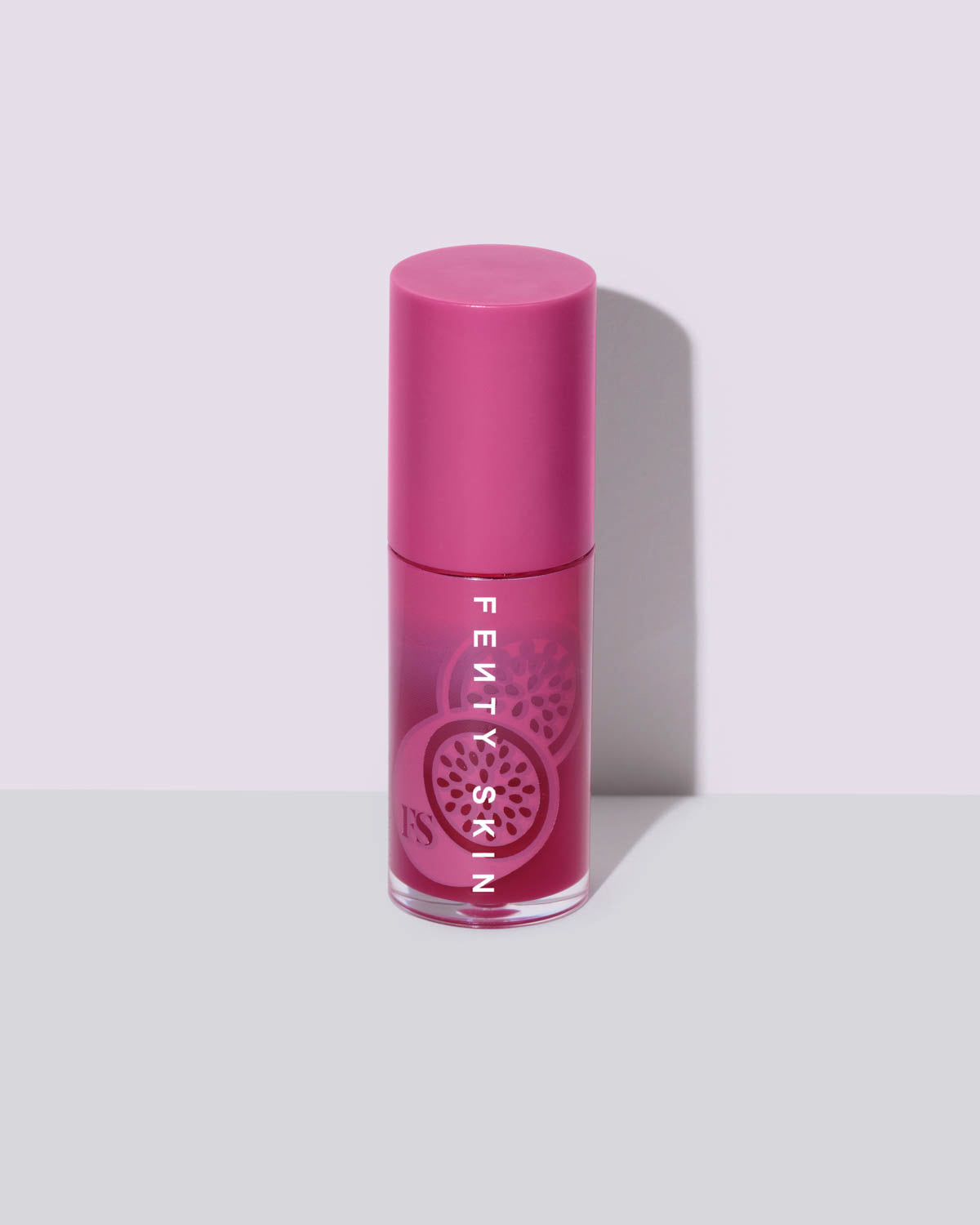 Fenty Treatz Hydrating + Strengthening Lip Oil ?? Passion Fruit